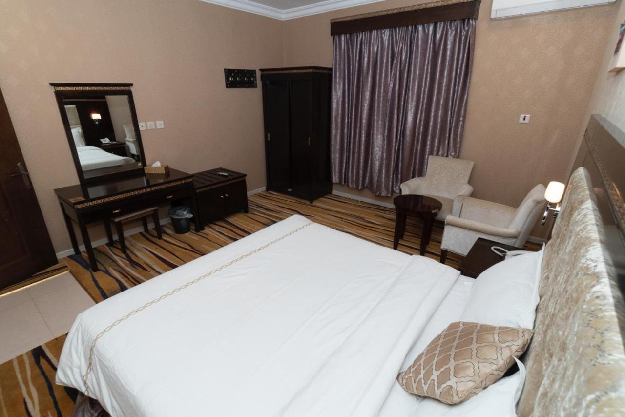 Al Masem Luxury Hotel Suites 3 Al Ahsa Эль-Хуфуф Экстерьер фото